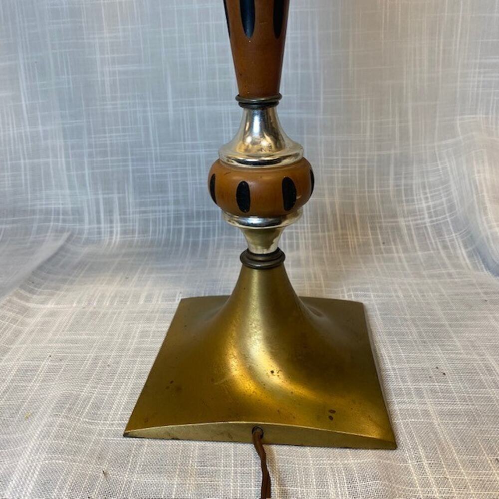 Pair of Vintage Mid Century Modern Walnut Wood Brushed Brass Table Lamps 34 inch - Picture 4 of 15